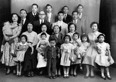 Eng Family2 1955.tif