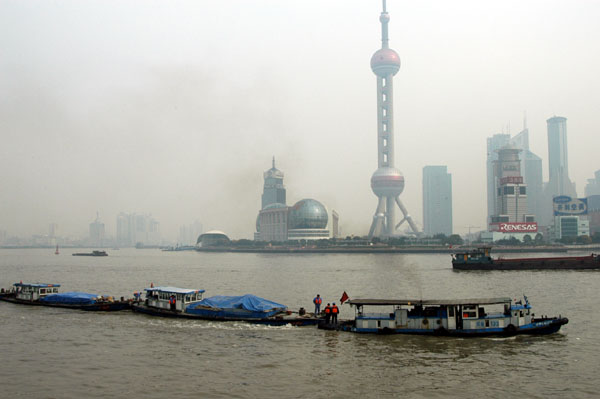 Barge train on the Huangpu River