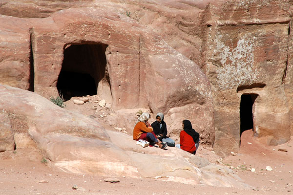 3 Bedouin girls at Petra