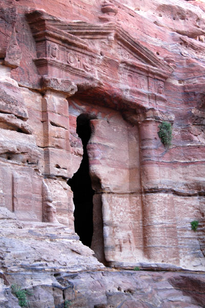 Lion Tomb, Petra