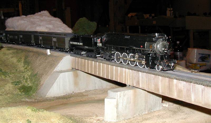 Armstrong-05.JPG