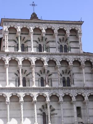 ChurchFront8