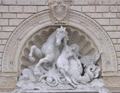 BolognaStatue1