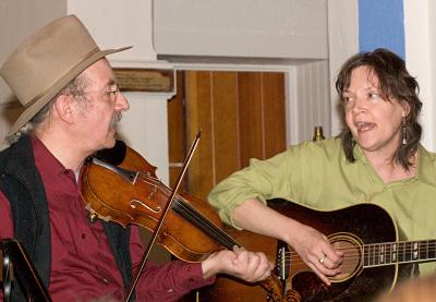 Jay Unger and Molly Mason at Walden's St. Andrews Chruch