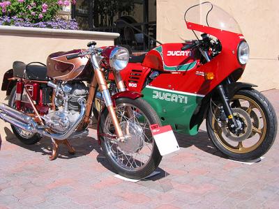 Ducati 175 single & Mike Hailwood Replica