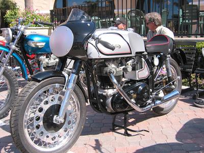 Norton Featherbed Twin