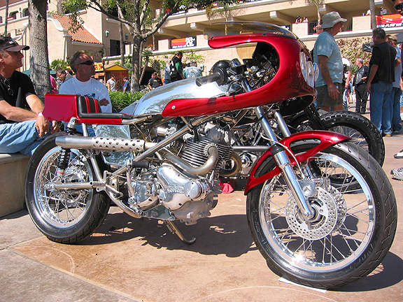 Luscious Seeley Norton Commando