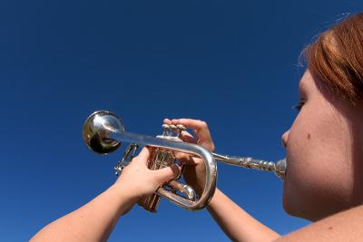 Play it to the skies *