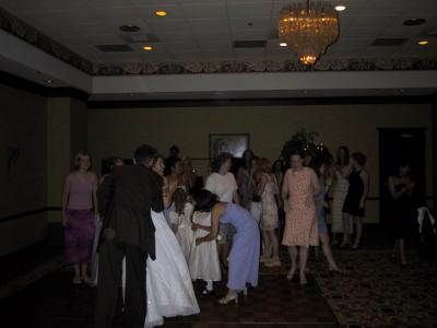 u17/davronb/medium/20246961.Themaidensdancing2.jpg