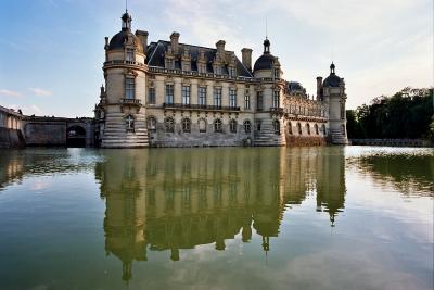 Le chteau de Chantilly photographi en fin de journe