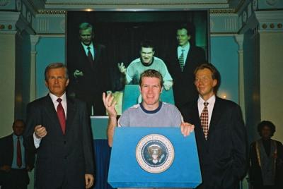 Clint with Blair and Bush addressing the world on how much fun we had at Madame Tussauds.