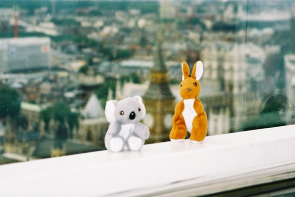 Our mascots Jas and Min with a fuzzy Big Ben in between them.