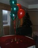 emerald green and ruby red 5 balloons set.JPG