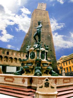Bologna,- Neptune Fountain & Falling Towers