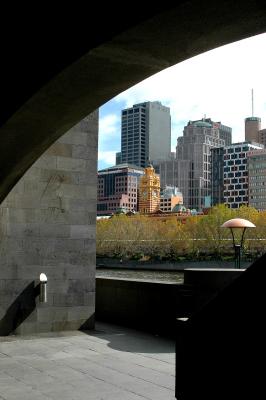 u17/fitzroy/medium/42228717.MelbournefromSouthgate.jpg