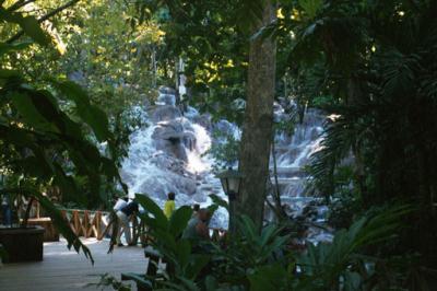 Approaching the Falls