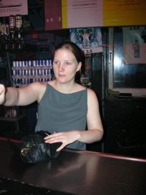P1011213 bartender girl, change please?