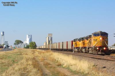 UP 6787 South At Nunn, Colorado