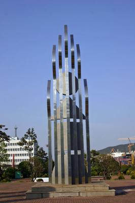 u17/gunnarhorpestad/medium/42364907.DSMESculpture025.jpg
