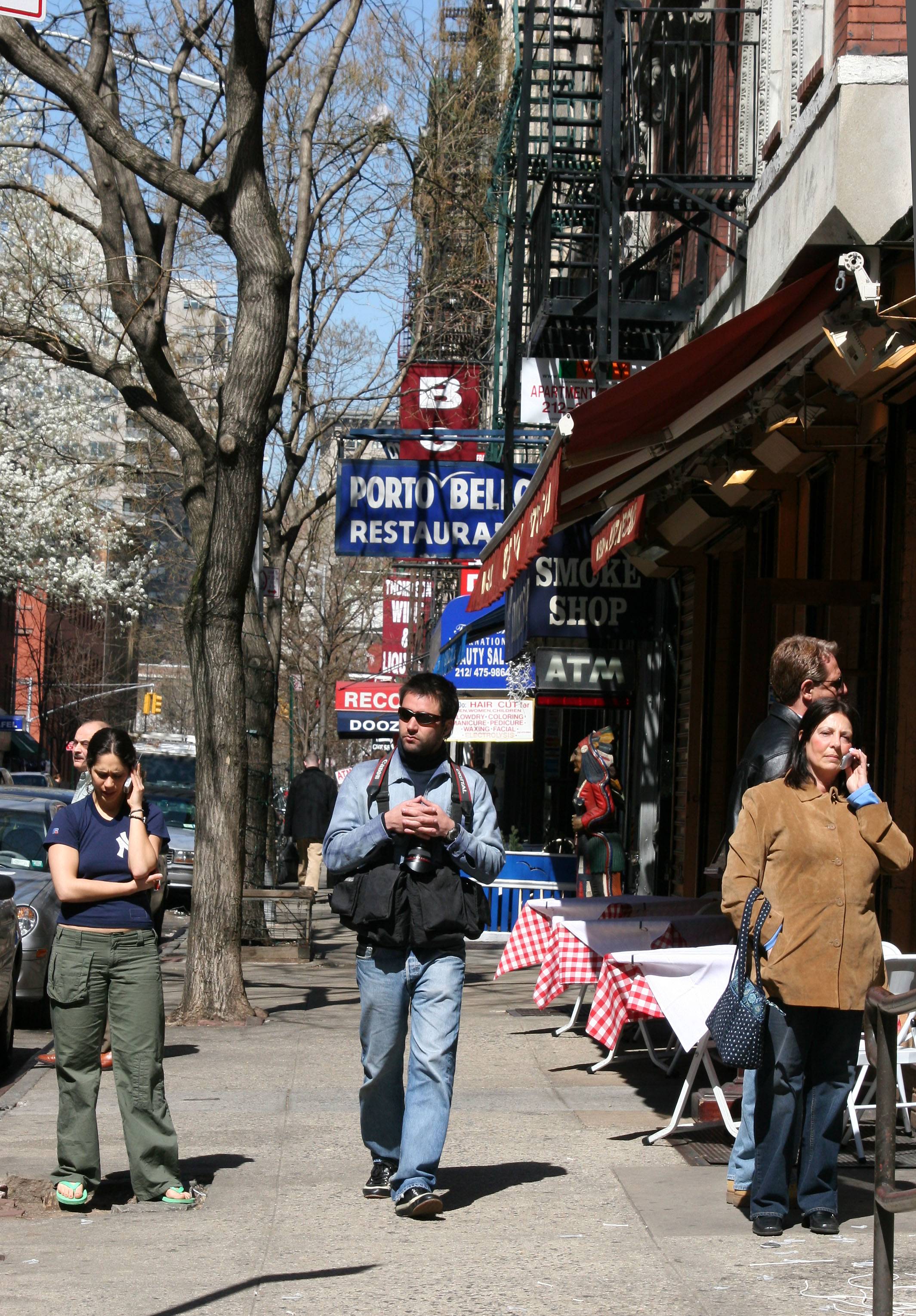 Intersection on Thompson at Bleecker Street