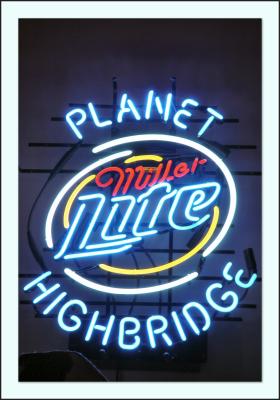 012905_PHB_neon_light.jpg