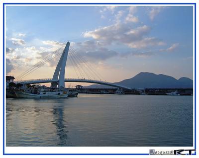 Early morning @ Fisherman's wharf in Tamsui, Taipei