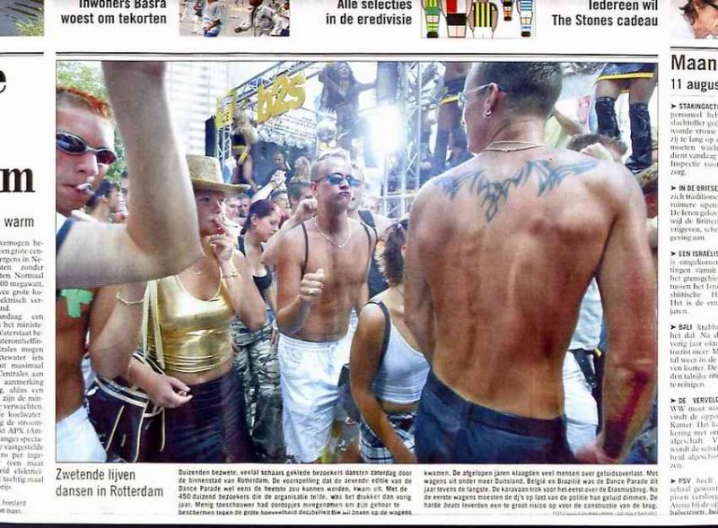 Volkskrant-newspaper.jpg