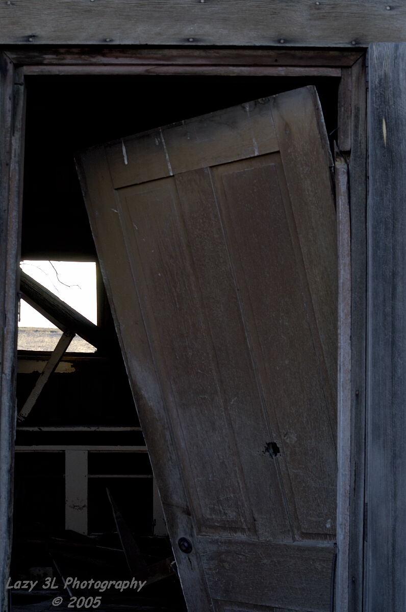 Hostettler House<br>Unhinged