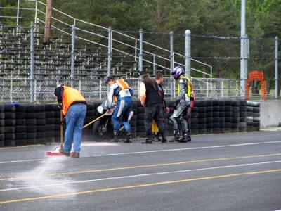 rc-crash-bike-tire-wall.jpg