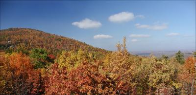 u17/mactarheel/medium/7082306.VisitorCenterpano.jpg