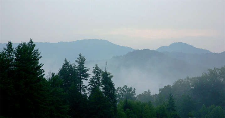 Smokey Mtn Rain photo - Steve Mills photos at pbase.com