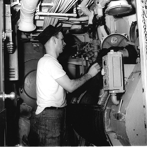 Ships Laundry, USS Hugh Purvis, DD 709, 1962