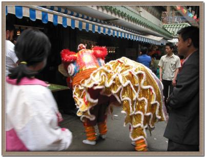 New Year Lion Dance at Jade Market