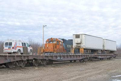 1809 switching commercial loading ramp in Moosonee