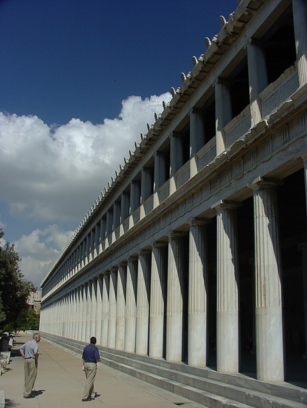Stoa - Was Socrates executed here?