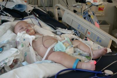 2005_04_09 Isaac PICU