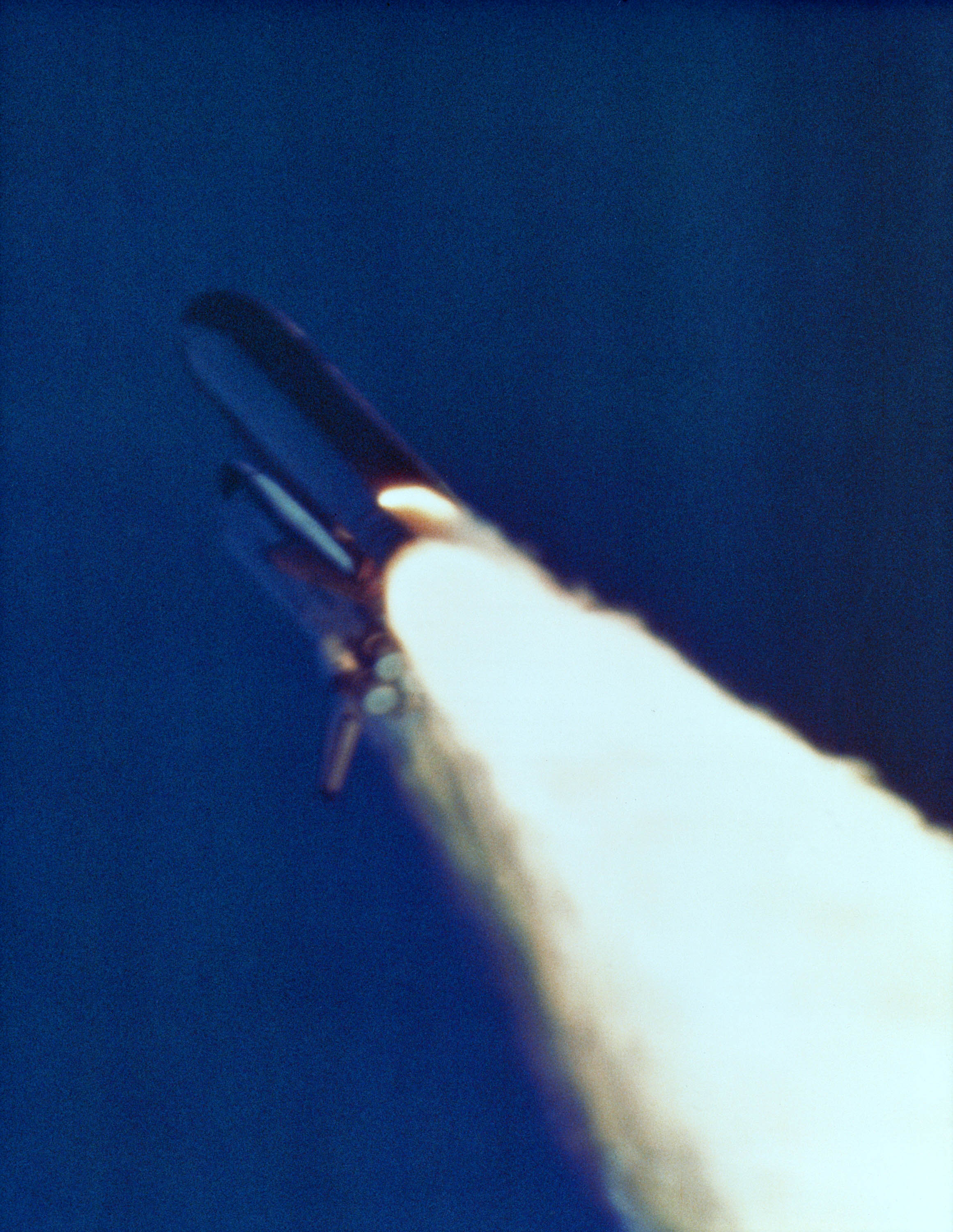 SRB leak dooms the Challenger