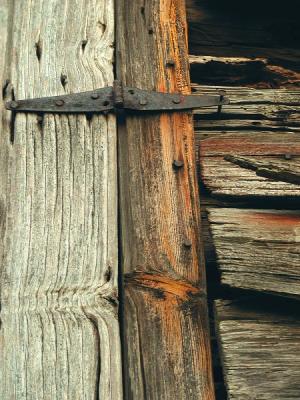 ShutterHinge1080067.jpg