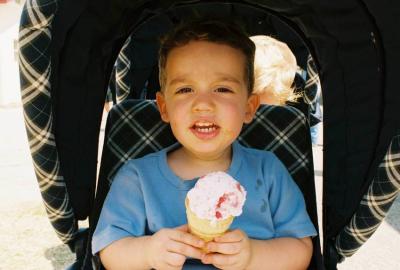 u17/rosieg2/medium/42412701.Tyw1stIceCreamConeEmail.jpg