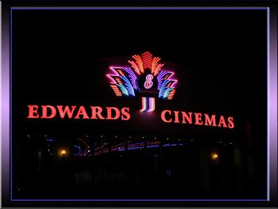 u17/rtwo/medium/42683756.EdwardsCinema.jpg