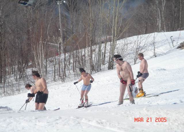 naked skiers