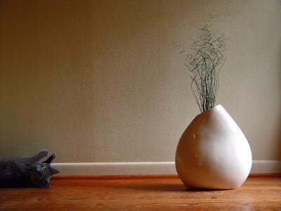 Seventh Place-TieKitty and Vase by Scarab