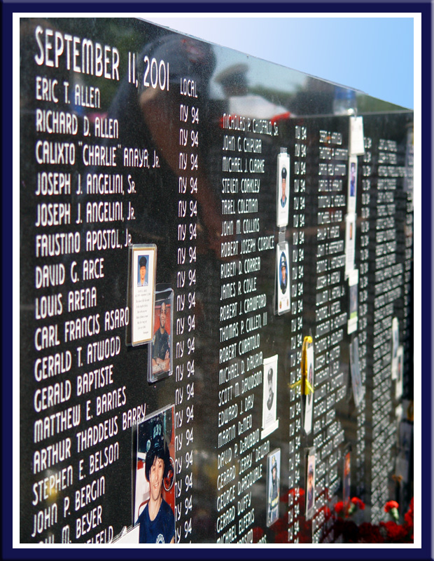<B>Fallen Firefighters Memorial 3</B><BR><FONT size=2>by .McFly</FONT>