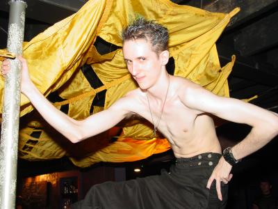 Dsc09116.jpg Jonas beefcake in the making