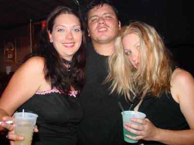 Dsc09420.jpg Jules, Danny, and Christy