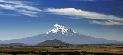 u17/traveler/medium/42351490.MtShasta2.jpg