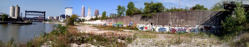 Cuyahoga Riverbank Graffiti / Erie Railroad Wall 
