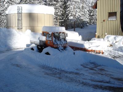ponderosa telephones  snowcat