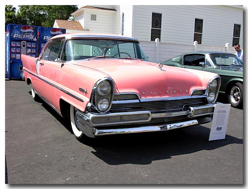 1957 Lincoln Premier - Jayne Mansfields car - Click on photo for more info