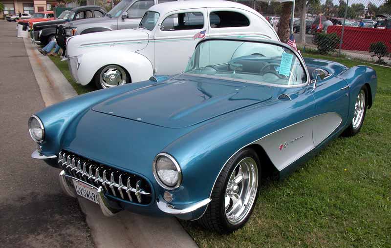 1957 Corvette  - Cruisin for a Cure 2002